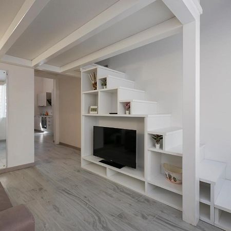 מילאנו I Host Apartment - Neera 22 מראה חיצוני תמונה