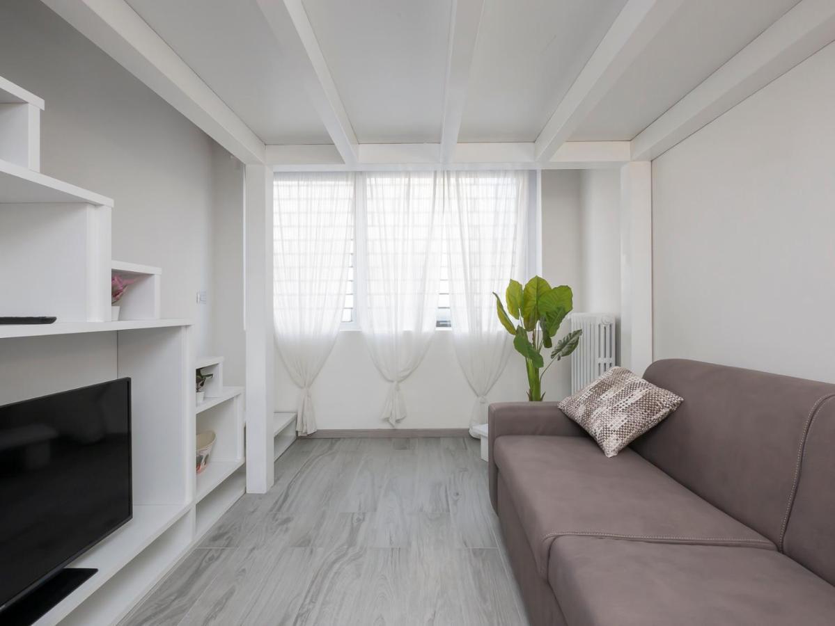 מילאנו I Host Apartment - Neera 22 מראה חיצוני תמונה